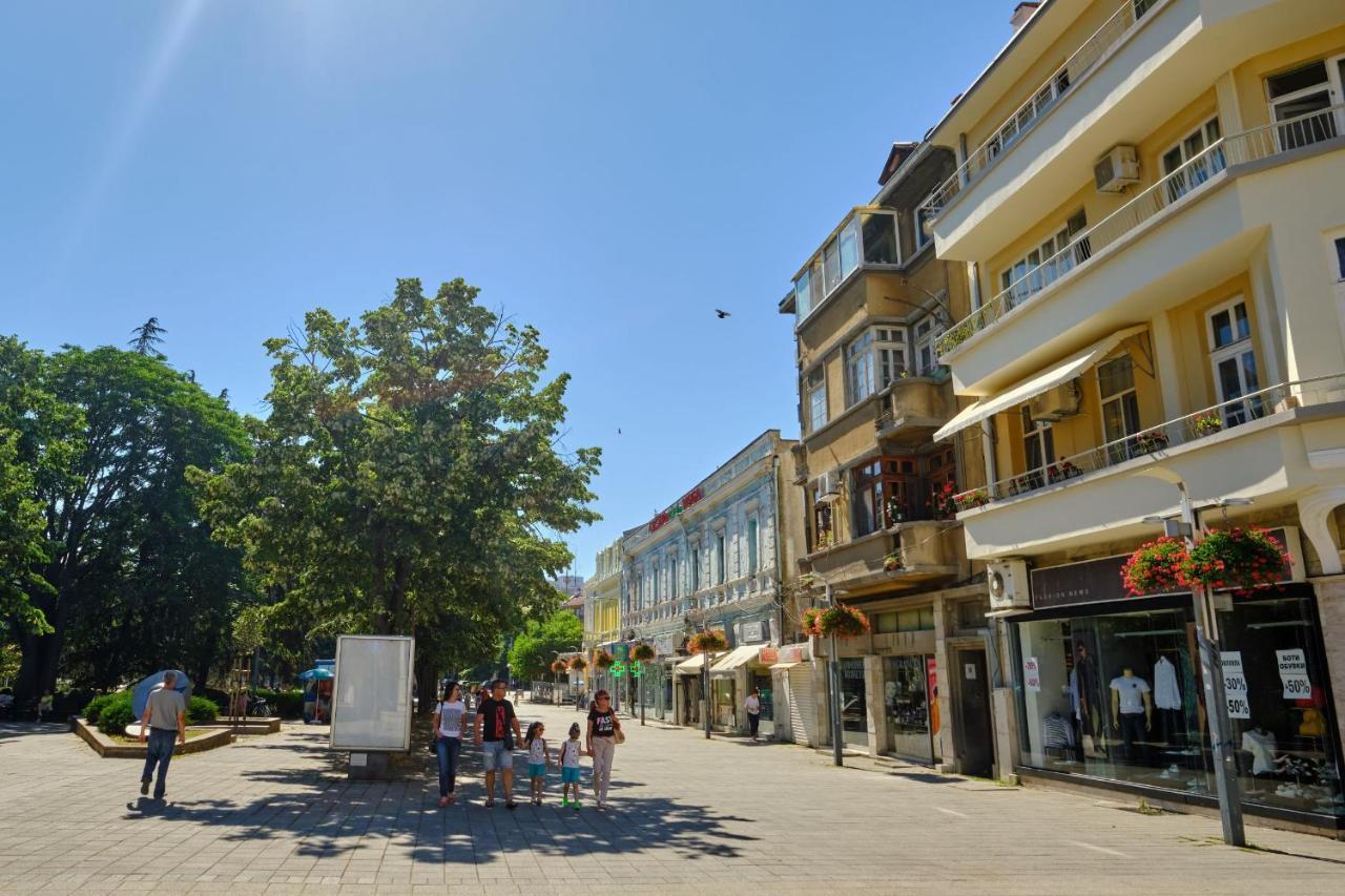 Luxury Nevena Apartment - Bogoridi Super Centre Burgas by Eksteriør bilde